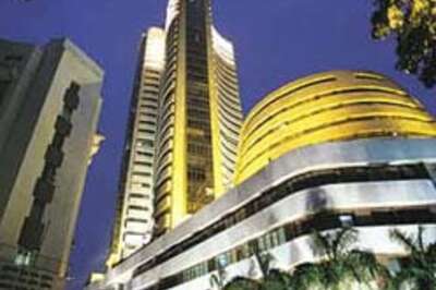 Mkts end strong, Sensex climbs 205 pts