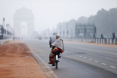 Minimum Temperatures Dip in Parts of North India, Delhi Experiences Coldest Morning This Season