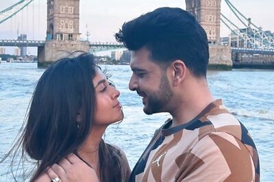 Karan Kundrra, Tejasswi Prakash Share Romantic Photos From London Vacation Amid Breakup Rumours
