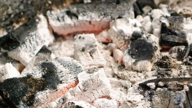 How to Make Popcorn While Camping