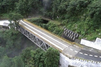 Amid LAC Row, Rajnath Singh to Inaugurate 43 Bridges Built by Border Roads Organisations Tomorrow
