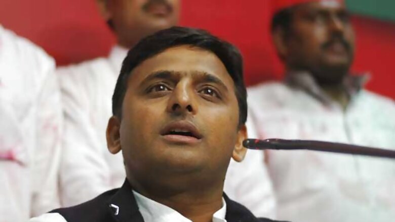 SP on drive to establish dialogue with common people to popularise government's welfare schemes