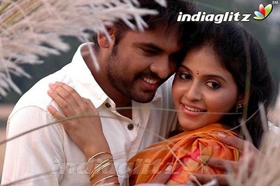 Tamil Review: 'Kalakalappu' a complete fun package