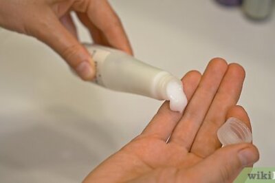 How to Use Hair Gloss