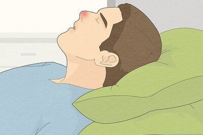 How to Sleep with a Stuffy Nose