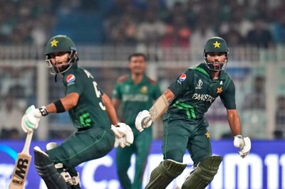 Pakistan Keep Semifinal Hopes Alive With Clinical 7 Wicket Win, Bangladesh's Knockout Hopes Dashed
