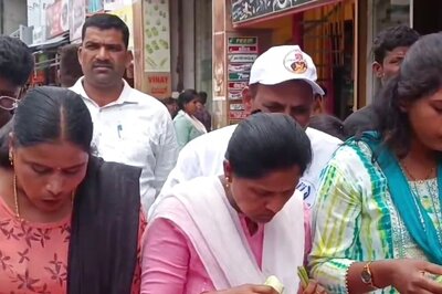 In Chikkamagaluru, Women Participate In Raw Vegetable Eating Competition To Raise Election Awareness