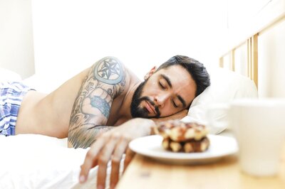 World Sleep Day 2023: 4 Dietary Myths That Have No Impact On Your Sleep Cycle