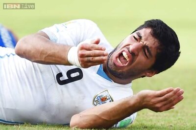 World Cup 2014: Luis Suarez needs treatment, says Jerome Valcke