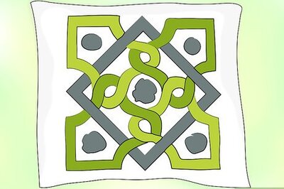 How to Plant a Herbal Knot Garden