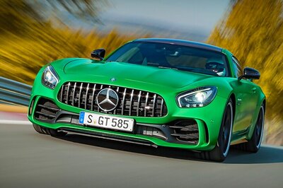 Mercedes-AMG GT R Is a Green Beast Built for the Tracks