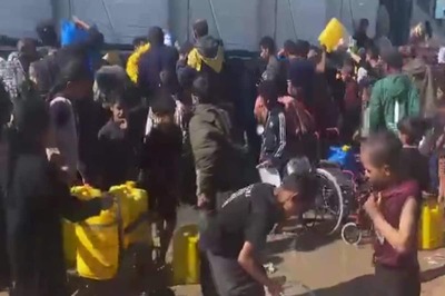 UN Palestinian Aid Agency Says It's 'critical' to Receive EU Aid Soon, but EU Wants an Audit First