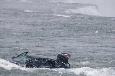 Car Likely Driven On Purpose Into Niagara River, Police Say