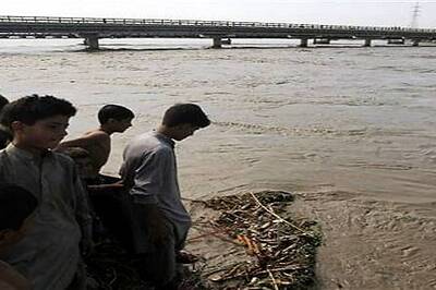 Pakistan military choppers, boats deployed for flood relief