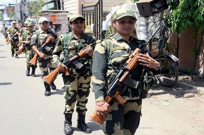 Indian Army Announces 100 Vacancies for Women Soldier, Here's How to Apply