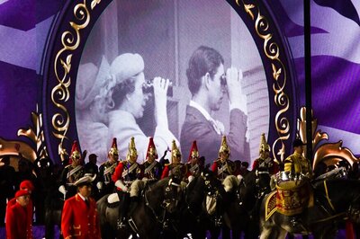 Hundreds of Horses Prance to Mark Queen Elizabeth II's 90th Birthday