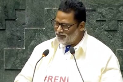 Pappu Yadav Wears 'Re-NEET' T-shirt in Lok Sabha, Demands Special Category status For Bihar During Oath-taking | Video