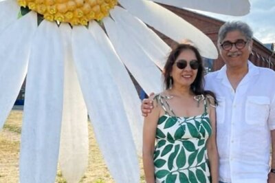 Neena Gupta's Special Anniversary Post For Husband Vivek Mehra: 'Larr Marke Kaat Hi Liye 16 Years'