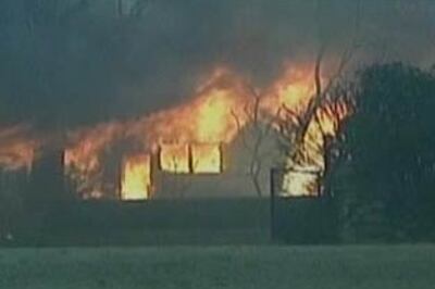 Two firefighters killed in huge California wildfire