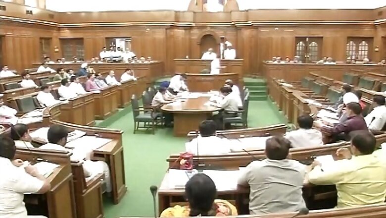 Delhi Assembly passes bill to effect 400% hike in MLA salary