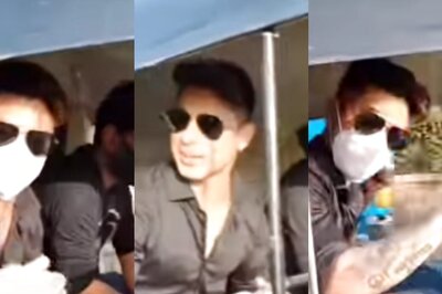 Pratik Sehajpal Gets Clicked Travelling in Auto; Video Goes Viral; Netizens Say 'What A Humble Man!'