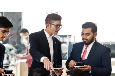 Hiring Activity Grows by 26% in November, Maximum in IT-software, Telecom sector: Survey