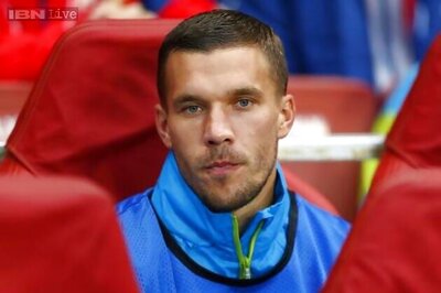 Lukas Podolski hints at move from Arsenal over lack of action