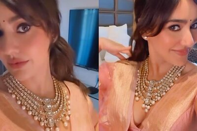 Sexy! Neha Sharma Flaunts Her Curves In Sizzling Sare And Plunging Blouse, Video Goes Viral