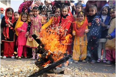 Happy Lohri 2021: Wishes, Quotes, Messages to Send Your Loved Ones