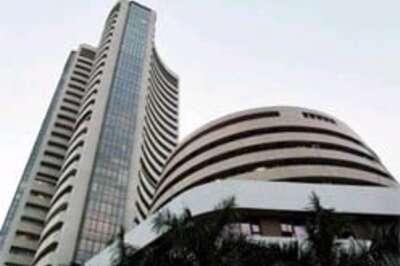 Mkts open with decent gap up; bank, auto stocks up