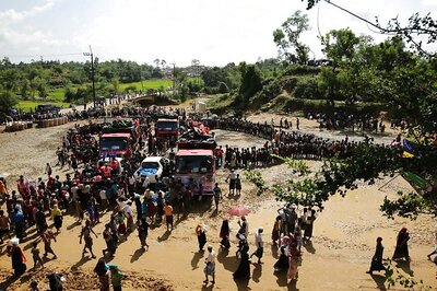 Fires Rage in Rakhine as Myanmar Army Blames Rohingya for Mosque Blast