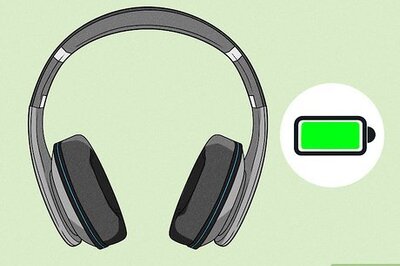 How to Connect a Headset to a PC