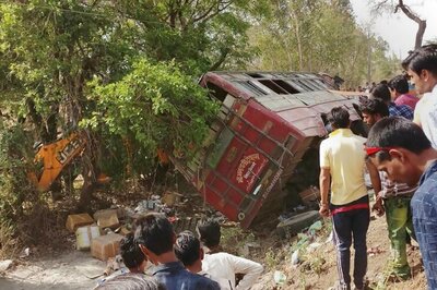 16 Killed, Several Injured in Twin Road Accidents in Madhya Pradesh