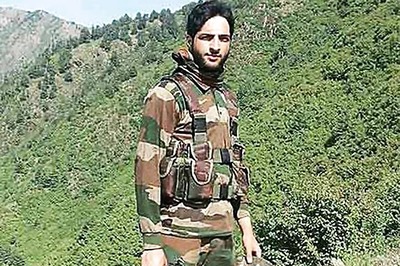 Burhan Wani, Pellet Gun 'Victims': Pakistan 'Commemorates' Kashmiri Terrorists With Special Stamps