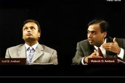 RIL not part of Ambani family MoU; pact between brothers