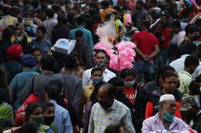 People Throng Popular Tourist Places to Celebrate New Year as West Bengal Reports 2 Fresh Omicron Cases