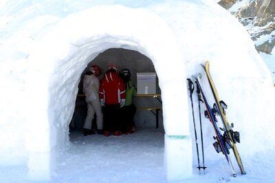 New Habitation? ISRO is Working To Make Igloos on the Moon, Says Minister