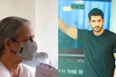 Sidharth Shukla's Mother Visits Brahma Kumaris' Centre; Fans Trend 'Rita Maa' on Twitter