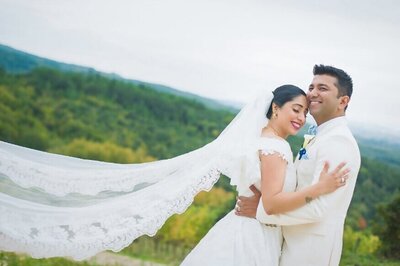 Former Viva Member Neha Bhasin Marries Beau Sameer Uddin In Italy, See Pics