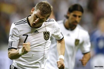 Schweinsteiger in race to get fit in time