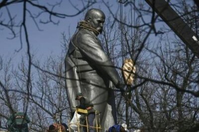 In Kharkiv, Sandbags Pile Up to Save Ukraine National Poet's Statue