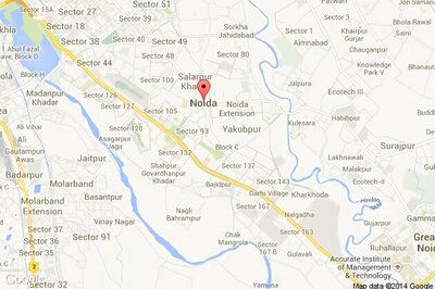 132 cartons of smuggled liquor seized