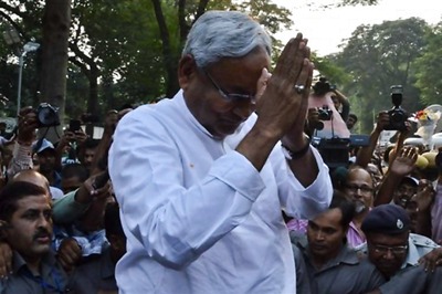Nitish Kumar meets Narendra Modi for the first time after Bihar election win