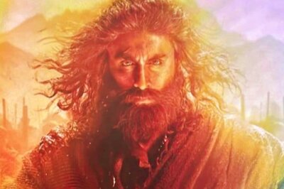 Ranbir Kapoor's Shamshera Look Gets Leaked; Netizens Call Him 'Thor of Bollywood'