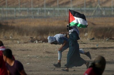 Hundreds Hurt in Gaza Protest, Including 80 by Israeli Fire