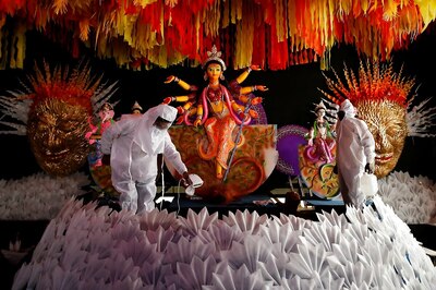 Bengal Doctors Compose Theme Songs for Durga Puja to Honour 'Corona Warriors'