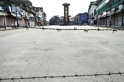 After Envoys Visit Kashmir, EU Calls for 'Swift Lifting' of Remaining Restrictions in Valley