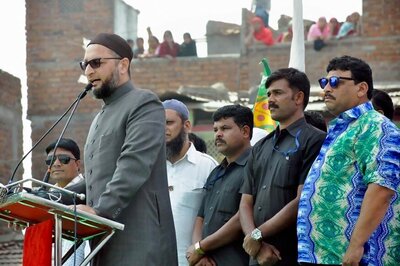 Asaduddin Owaisi May Contest from One Seat in UP in Addition to Hyderabad