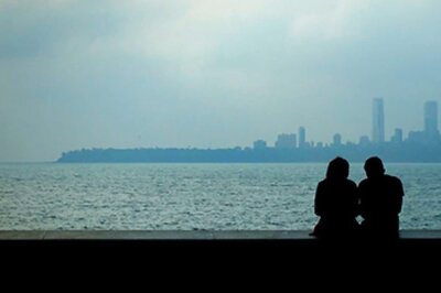 ‘Invasion of Privacy’: Man’s Take on Photographing Couples in Public Divides Internet