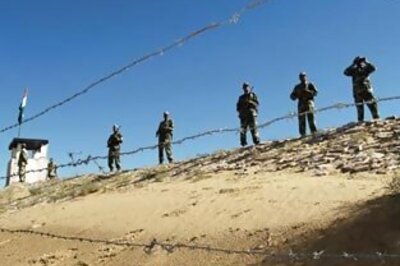 Border with Bangladesh to be fenced by 2010: BSF
